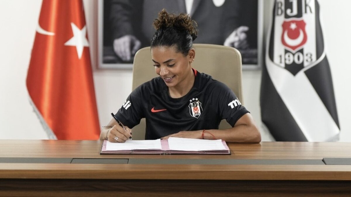Beşiktaş Kadın Futbol Takımı, Rafaela Sudre Dos Santos'u transfer etti
