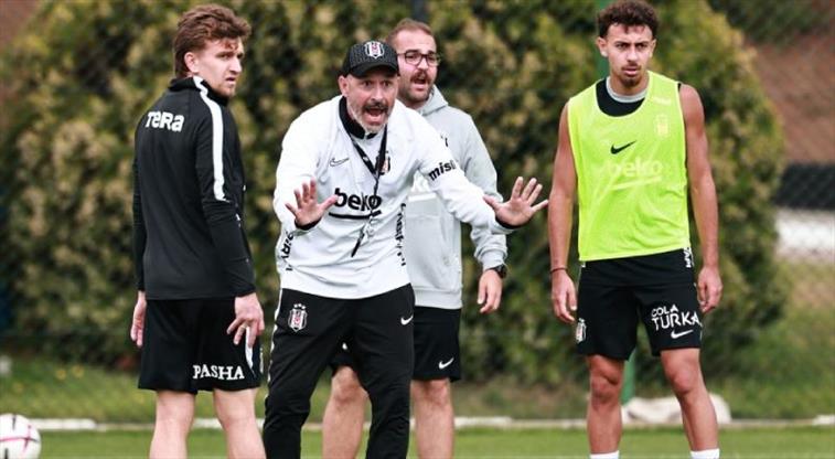 Beşiktaş, Marsilya Maçı İçin Hazırlıklarını Sürdürüyor