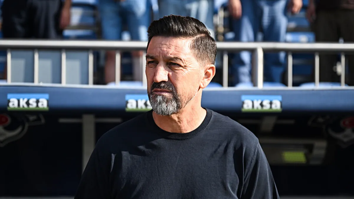 Besnik Hasi'den Beşiktaş ve Başakşehir Maçlarına Dair Açıklamalar