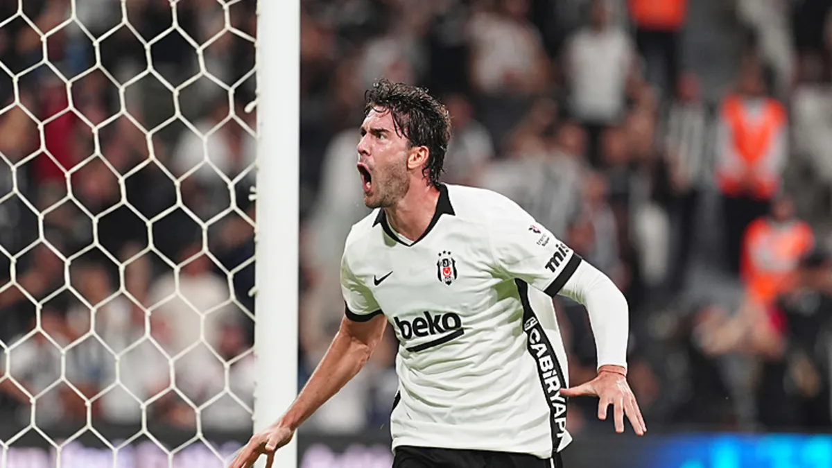 Mario Gomez ve Dusan Vlahovic: Beşiktaş'taki İlk 5 Maçta Kim Daha İyi?