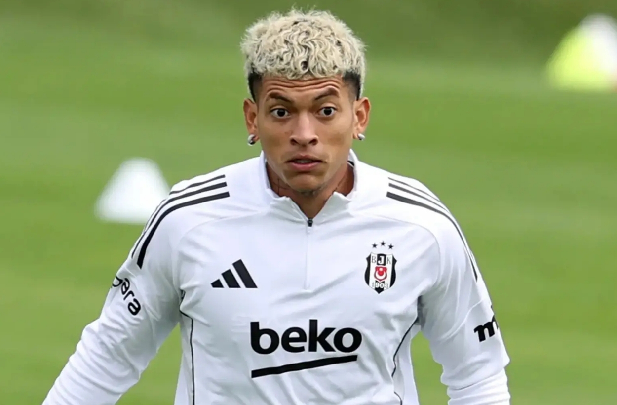 Beşiktaş, Elan Ricardo'yu ETO Futball'a kiraladı: 1.94 milyon euro ödendi