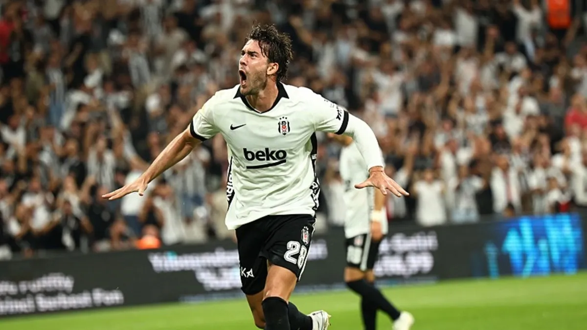 Dusan Vlahovic, Beşiktaş'ta Mario Gomez'i Geride Bıraktı!