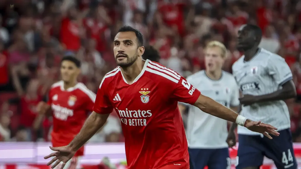 Beşiktaş, Zalgiris'i 3-0 ile geçti; Benfica da kazandı