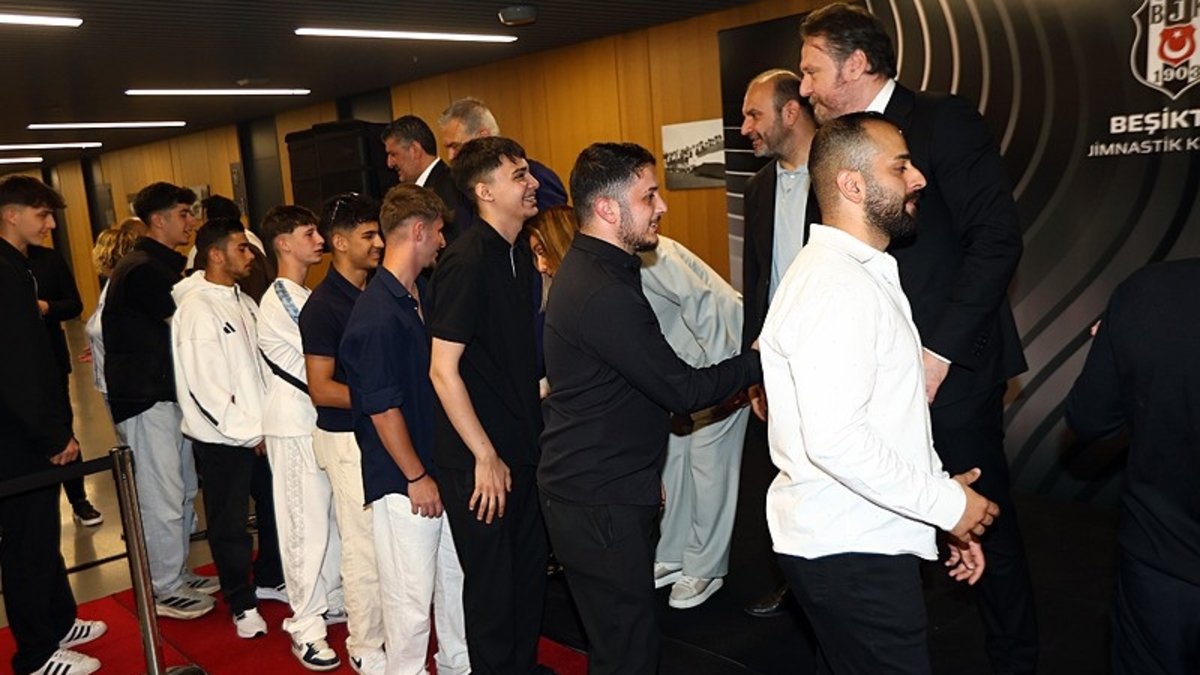Beşiktaş Kulübü Kurban Bayramı'nı Tüpraş Stadı'nda Kutladı