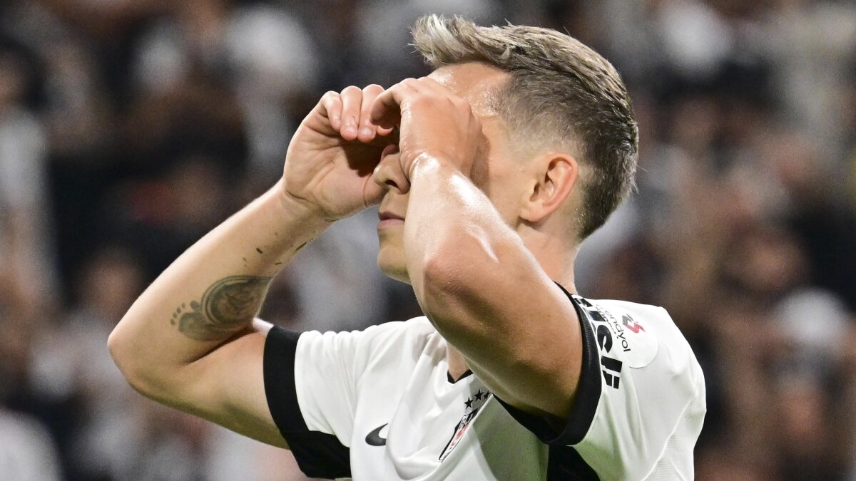 Leandro Trossard, Beşiktaş'a döndü! Kocaelispor maçı öncesi sevindirici gelişme