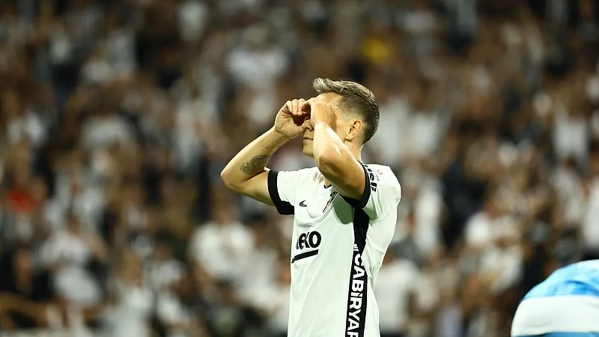 Leandro Trossard Süper Lig'e ısındı: İlk golünü Erzurumspor'a attı