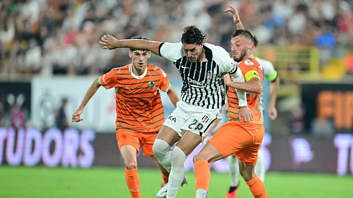 Beşiktaş, Corendon Alanyaspor'a Deplasmanda 1-0 Mağlup Oldu