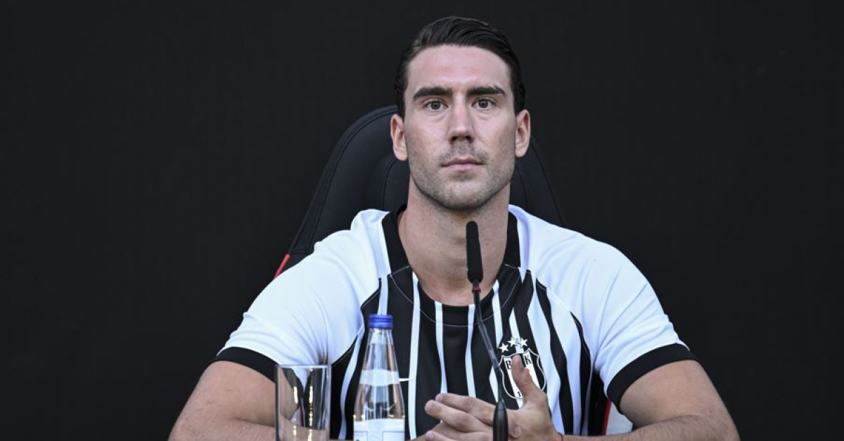 Beşiktaş, Vlahovic'in lisansını çıkardı!
