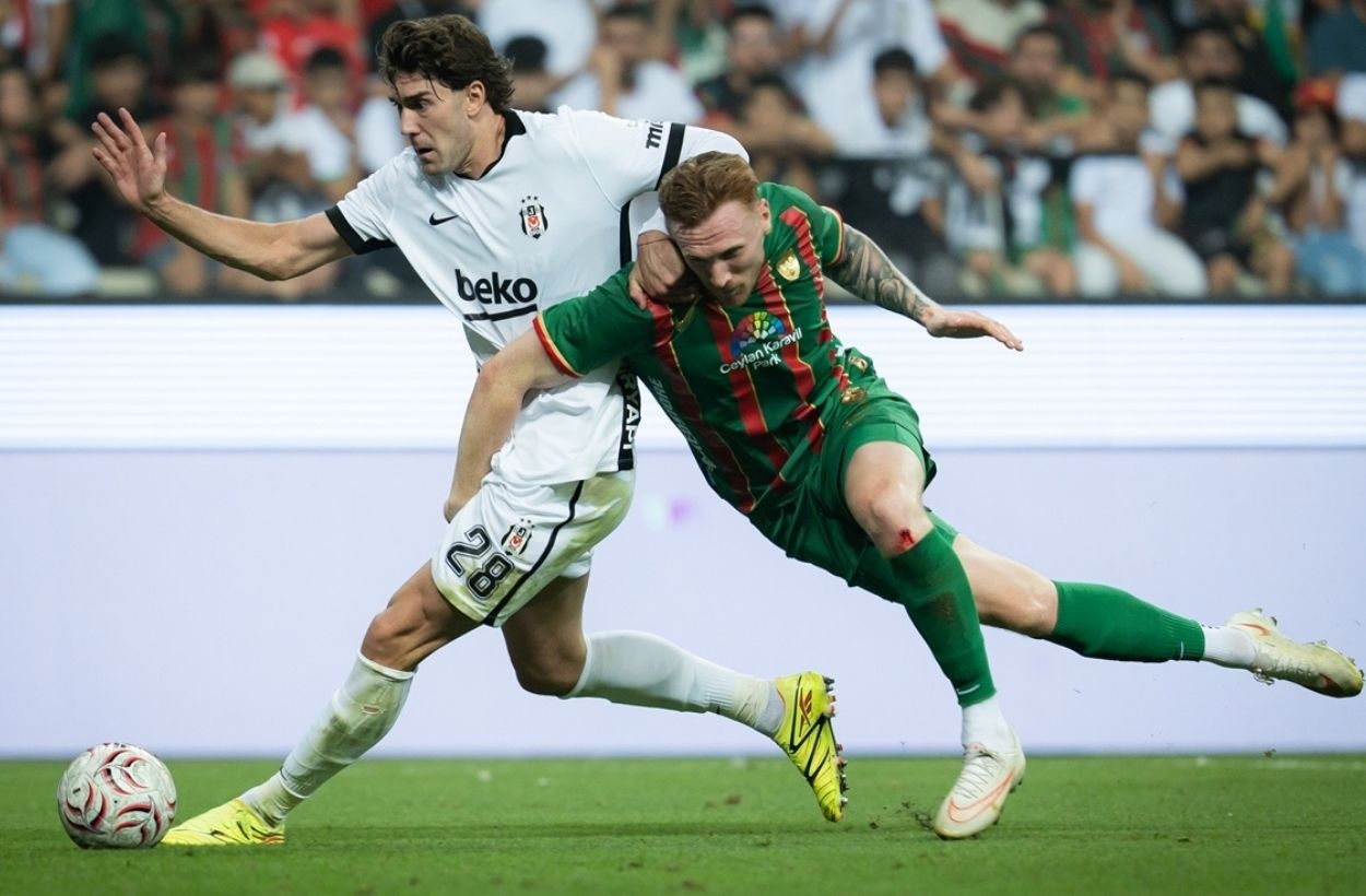Amedspor, Beşiktaş'ı 3-2 mağlup ederek zirveye yerleşti