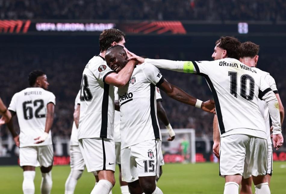 Beşiktaş, Marsilya'yı 4-1 ile geçerek Avrupa'da fırtına gibi başladı!