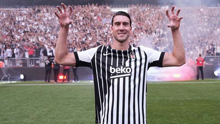 Beşiktaş, Dusan Vlahovic'i UEFA listesine ekledi!