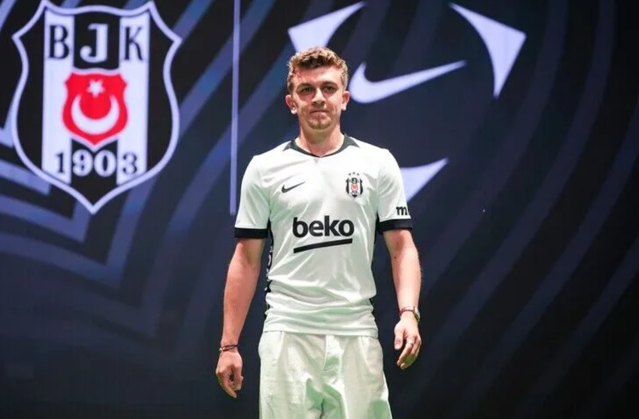 Rıdvan Yılmaz, Beşiktaş'ta 100. maçına çıkma heyecanı yaşıyor