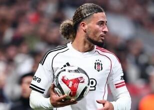 Taylan Bulut Beşiktaş'ta 8 Haftadır Kadroya Giremiyor!