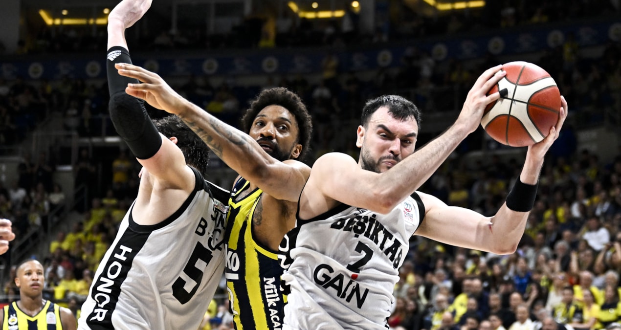 Beşiktaş GAİN, Fenerbahçe Beko'yu 88-80 yenerek final serisine 1-0 önde başladı