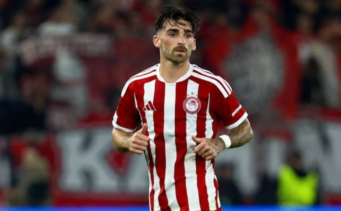 Jota Silva, Olympiakos'u 5-0 ile galibiyete taşıdı!