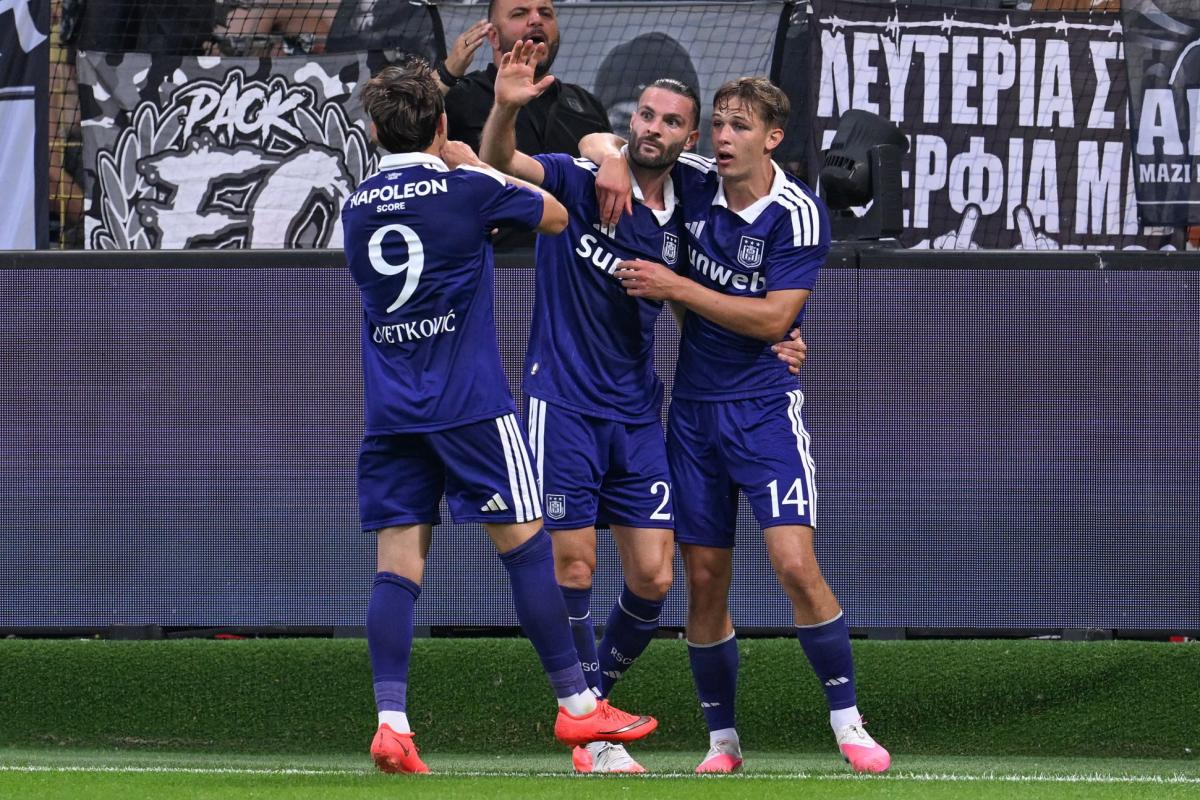Anderlecht, PAOK'u geçerek Avrupa Ligi'nde çeyrek finale yükseldi