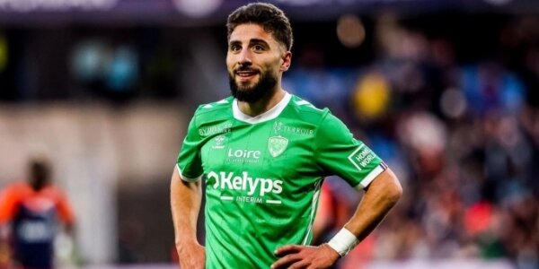 Beşiktaş'ta Kanat Sıkıntısı: Davitashvili Gündemde