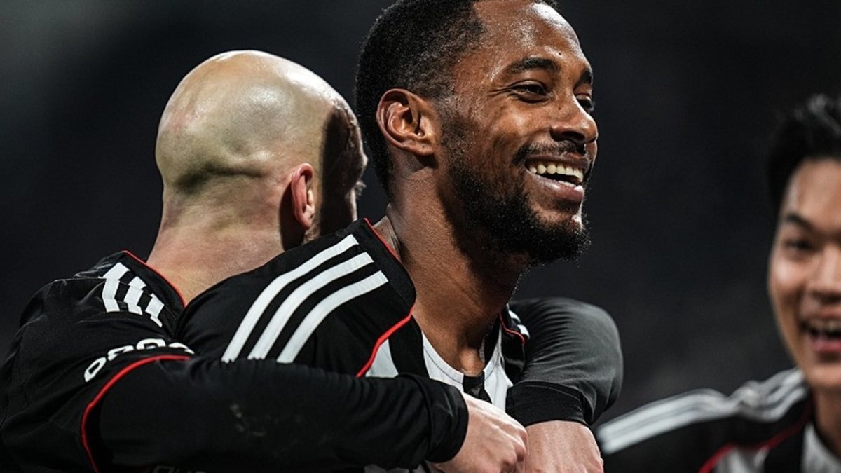 Sergen Yalçın, Cerny ve Murillo ile 2020-2021 sezonunu tekrar yaşamak istiyor