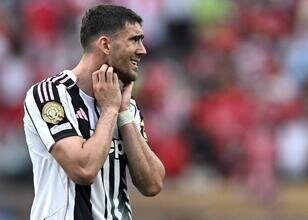 Beşiktaş, Dusan Vlahovic transferinde zorluk yaşıyor