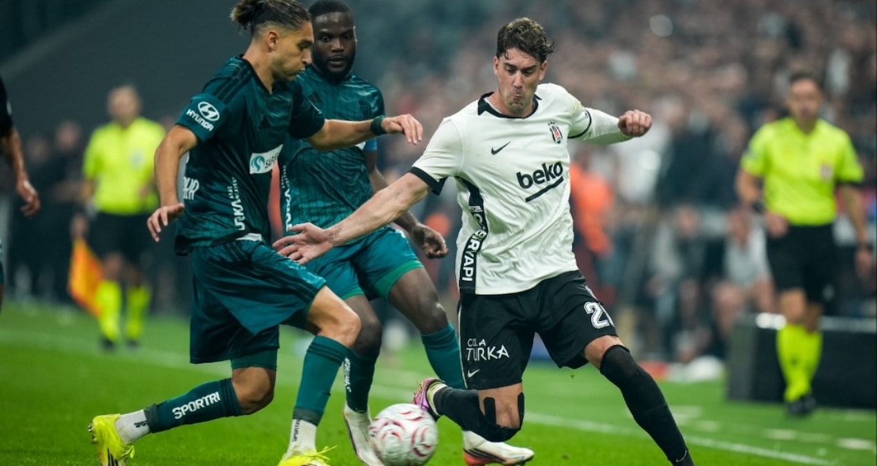 Beşiktaş, Kocaelispor'u 2-1 mağlup etti; yayıncı kuruluşun kamerası tartışma yarattı