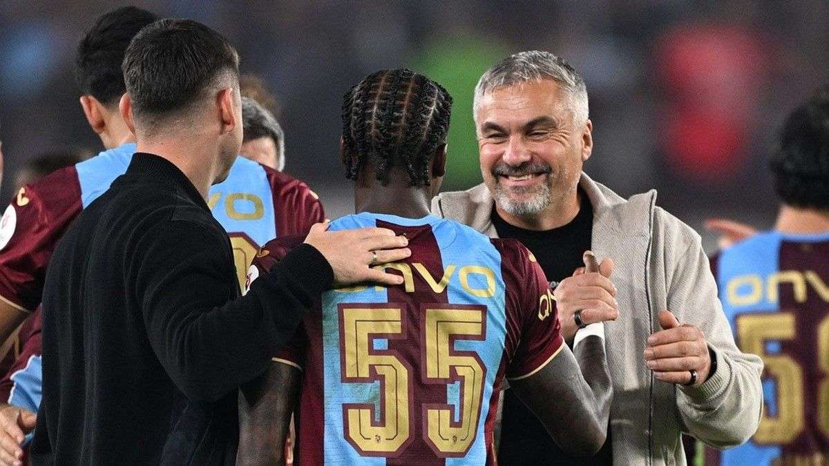 Thomas Reis, 3 maçta tarihe geçti!